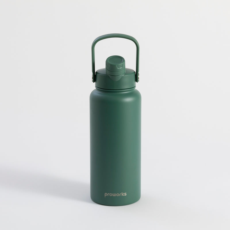 Proworks Switch 1L dark green water bottle with straw in dark green