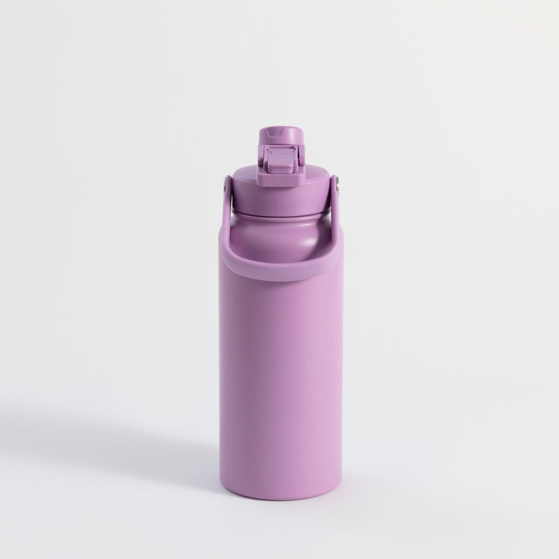 Purple 1 litre water bottle with straw, leak-proof insulated design