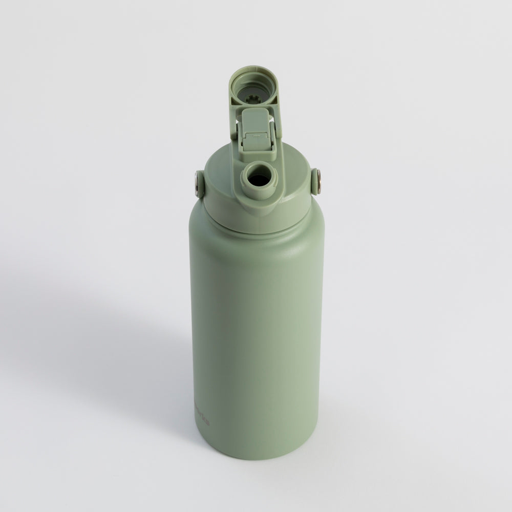 Switch 1L Water Bottle with Straw – Sage Green