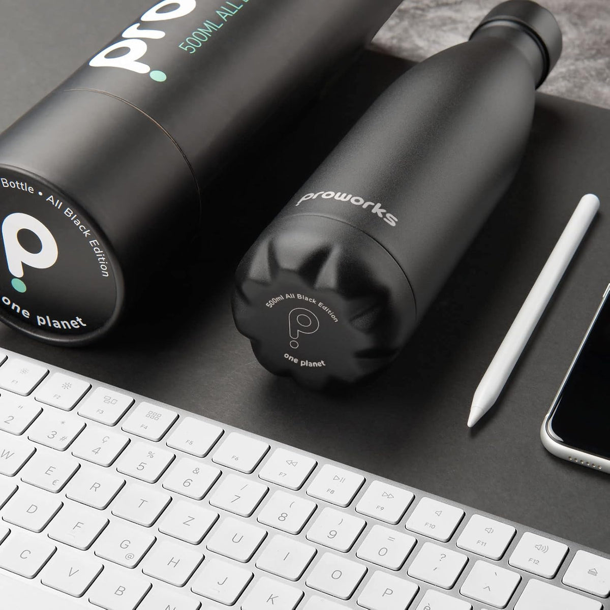 Borraccia originale tutta nera